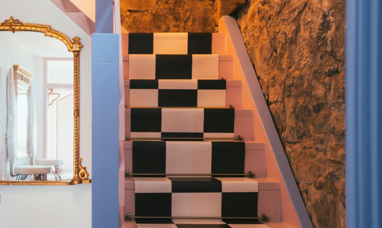 Thomas Telford Lettings - Luxurious Interiors And Seaviews Villa Halistra Exterior photo